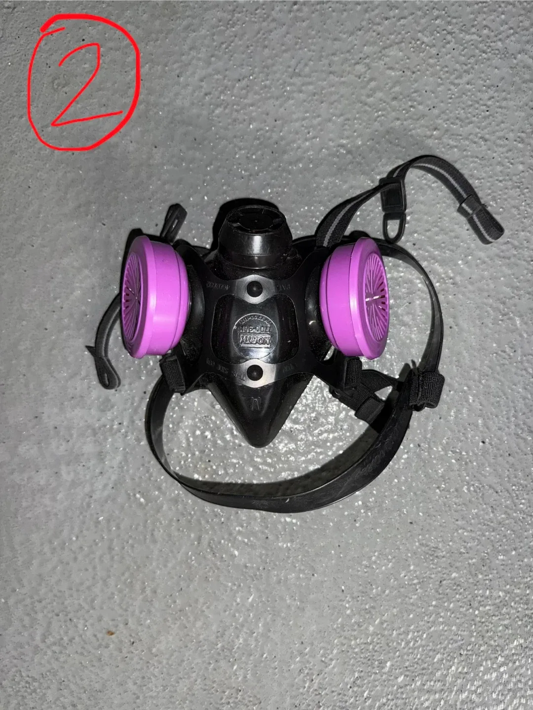 3M Reusable Half and Full Facepiece Respirators image indicator(2)