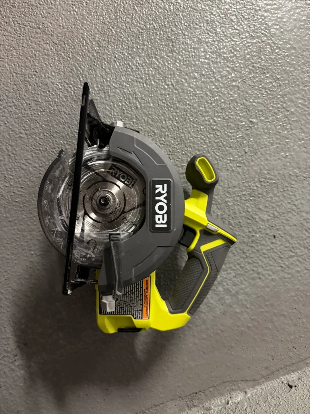 Ryobi ONE+ Cordless Circular Saw w/ Battery & Charger thumbnail