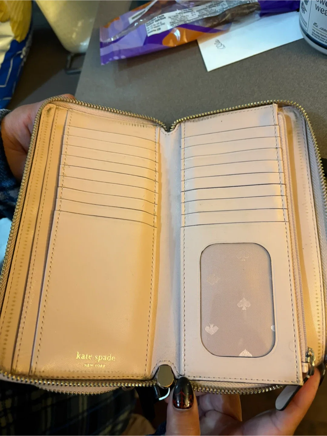 Kate Spade Bi-Color Wallet image indicator(2)