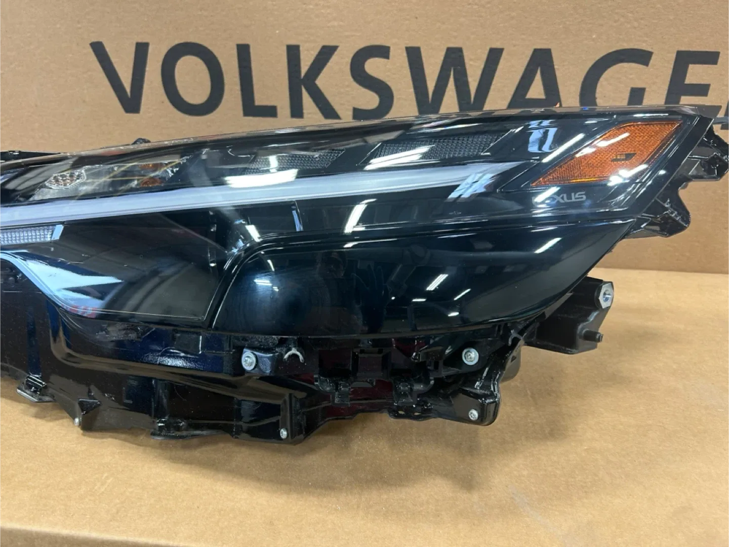 Lexus 2025 RX350 LH Front Headlamp Assembly image indicator(4)