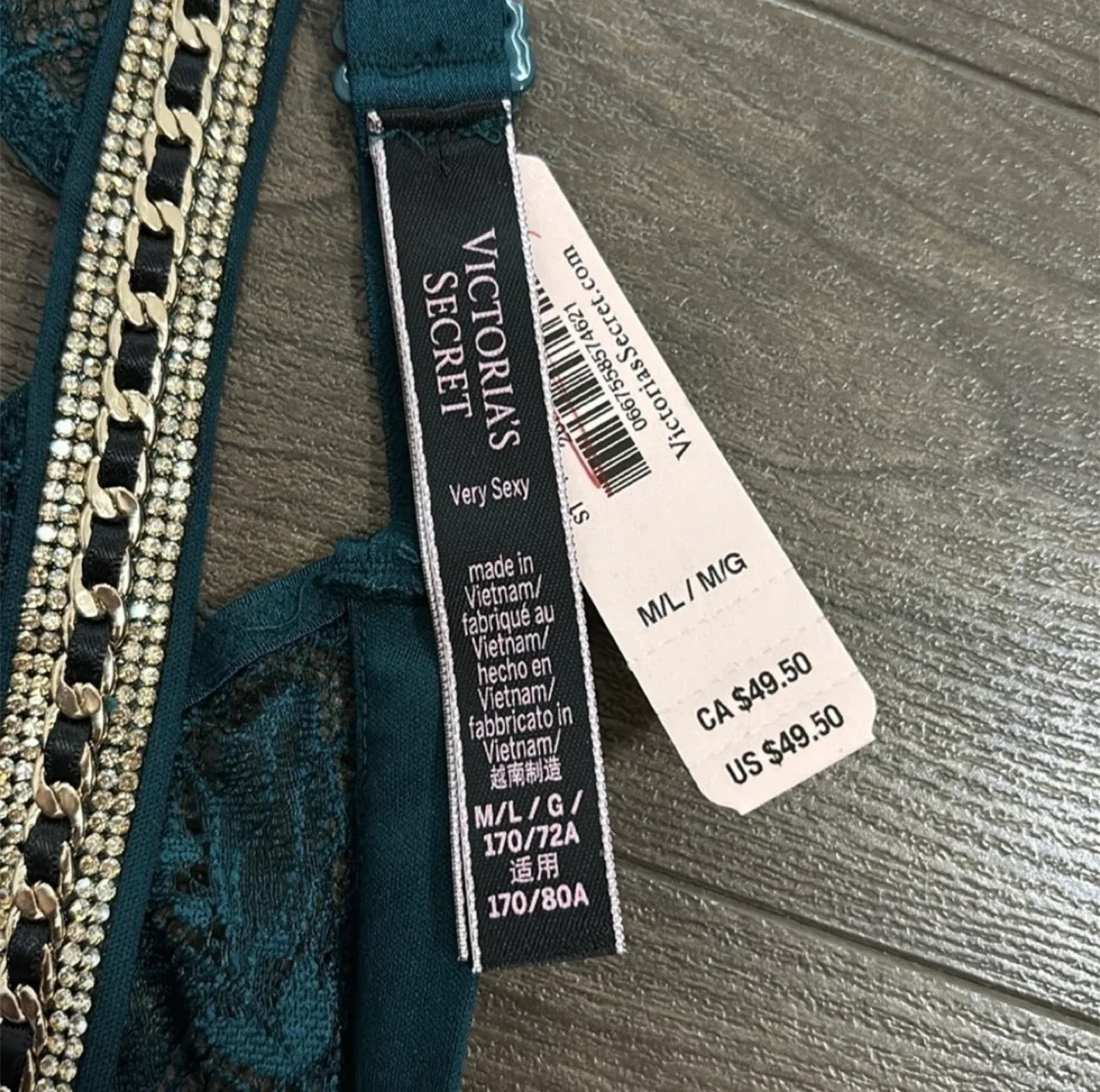 BNWT! Victoria’s Secret Shine Strap Lace Garter image indicator(4)