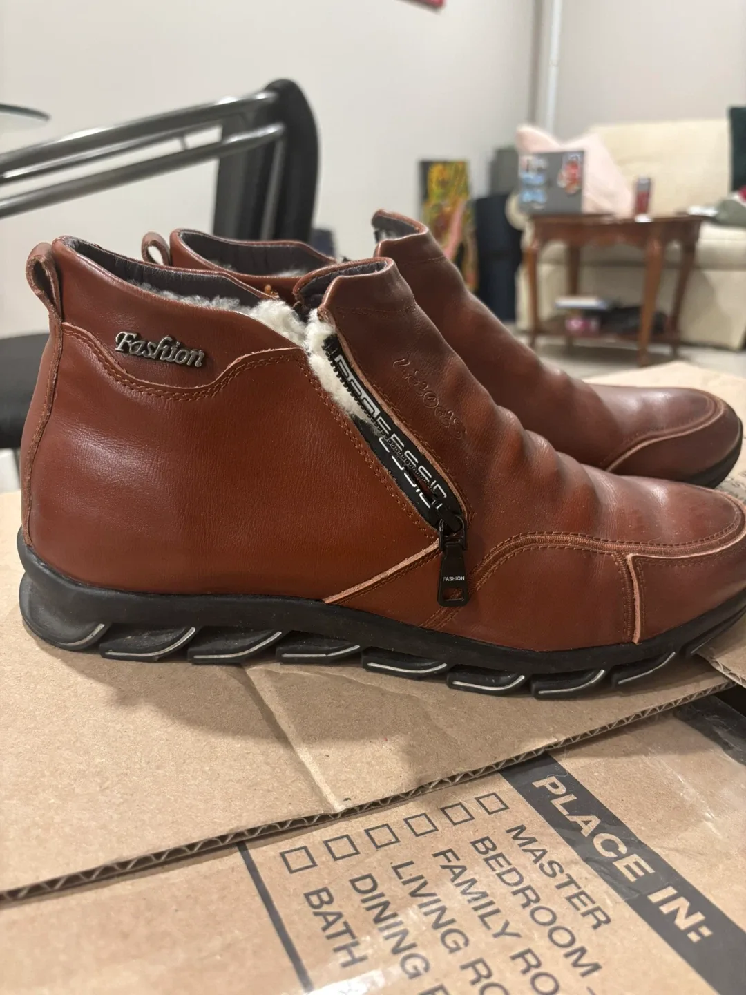 Brown Winter Boots thumbnail
