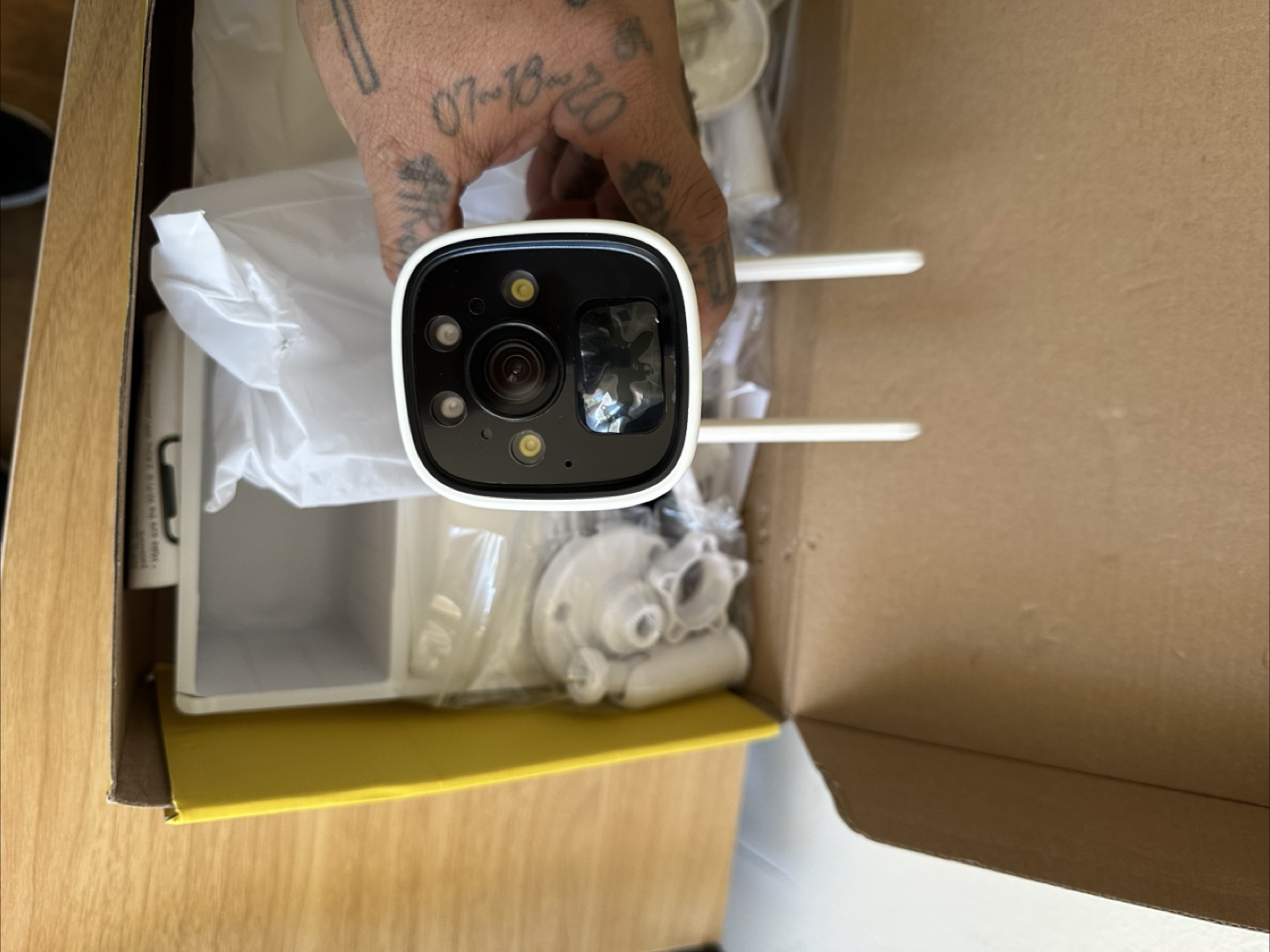 New Extra Eyes & Ears Wireless Security Camera - photo 3
