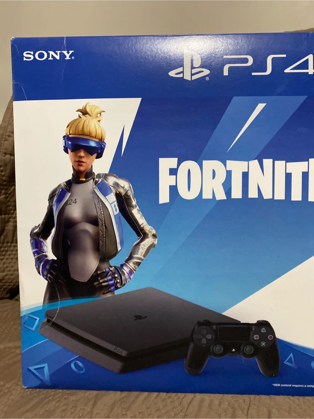 Sony PS4 1TB Fortnite Bundle - Jet Black - photo 3