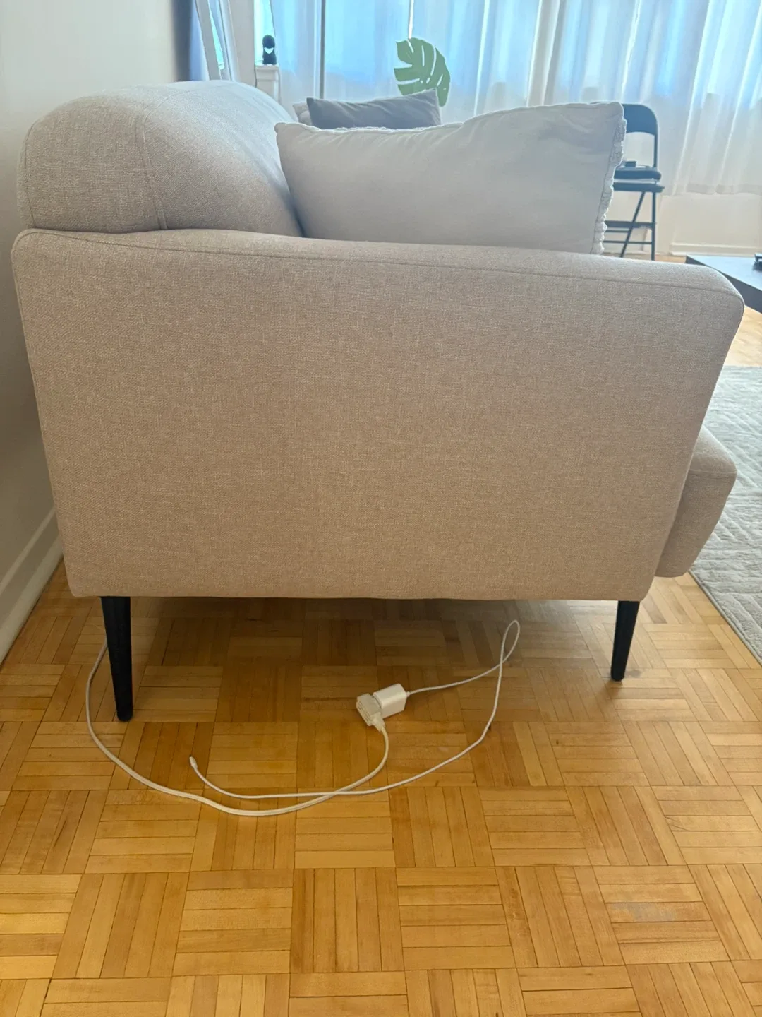 Article Sven Birch Ivory Sofa image indicator(3)