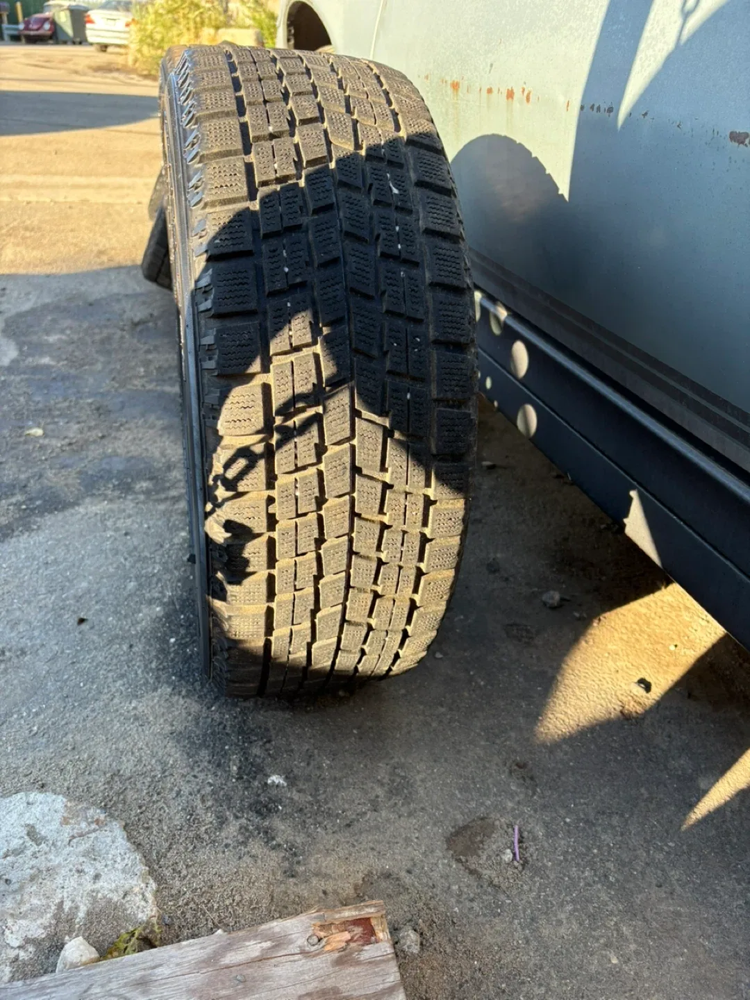 Bridgestone Blizzak Studless Winter Tires image indicator(2)