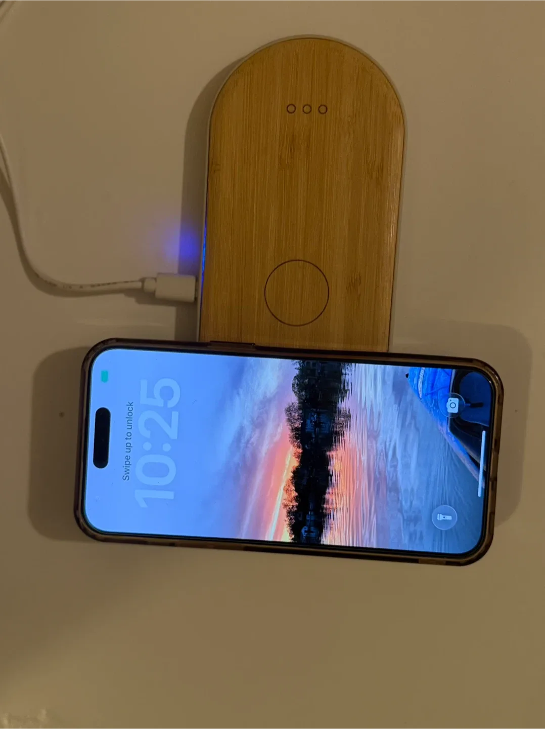Wireless Charger - Wood Finish thumbnail