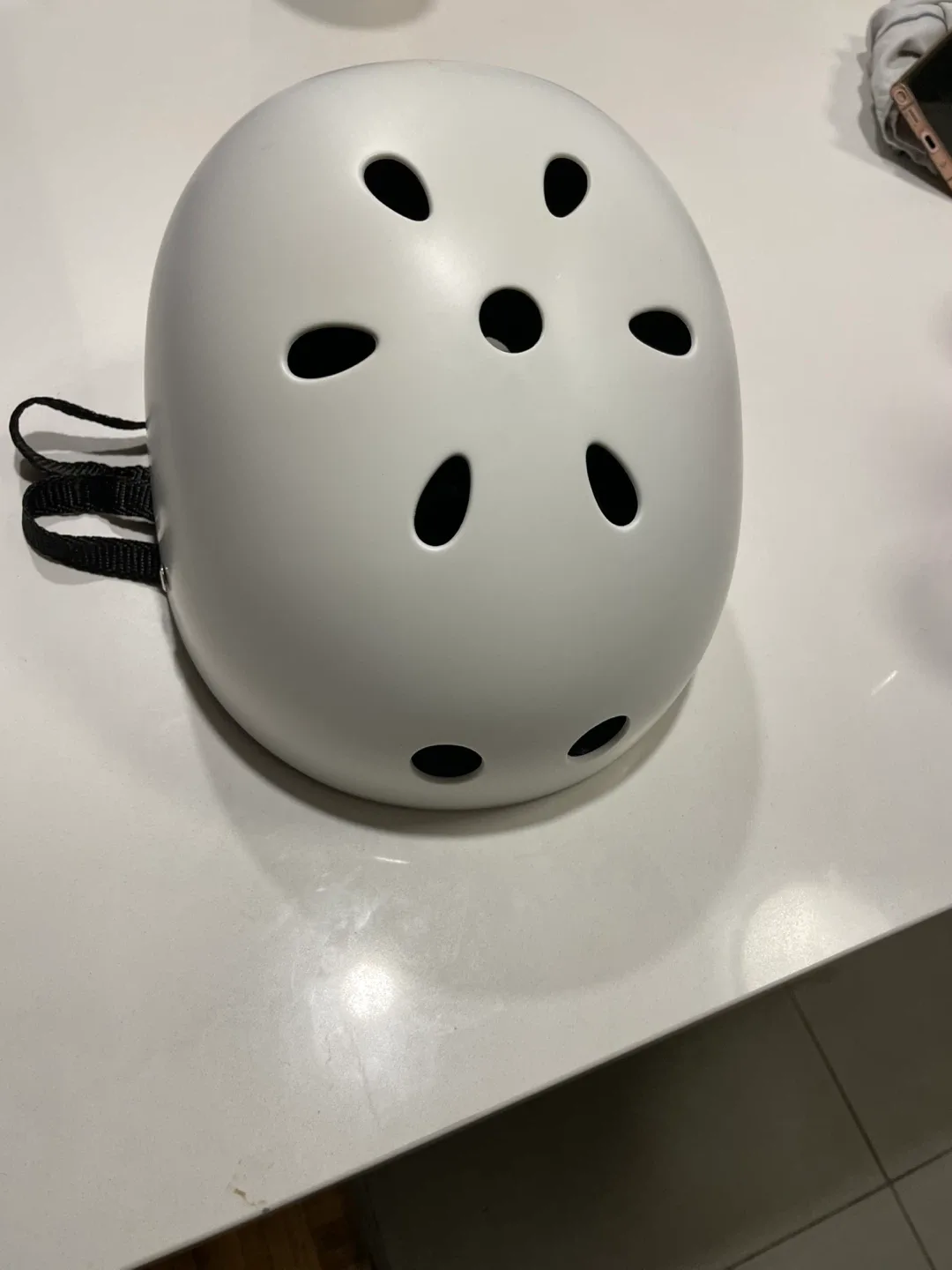 Skate/Bike Helmet - Grey & White image indicator(5)