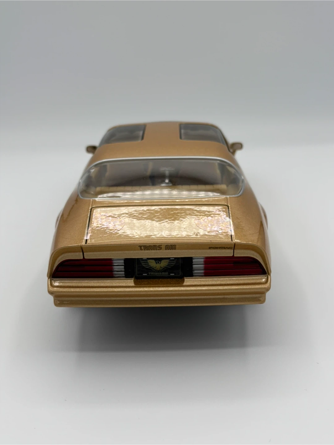 Gold 1977 Pontiac Trans Am Diecast Model - photo 2