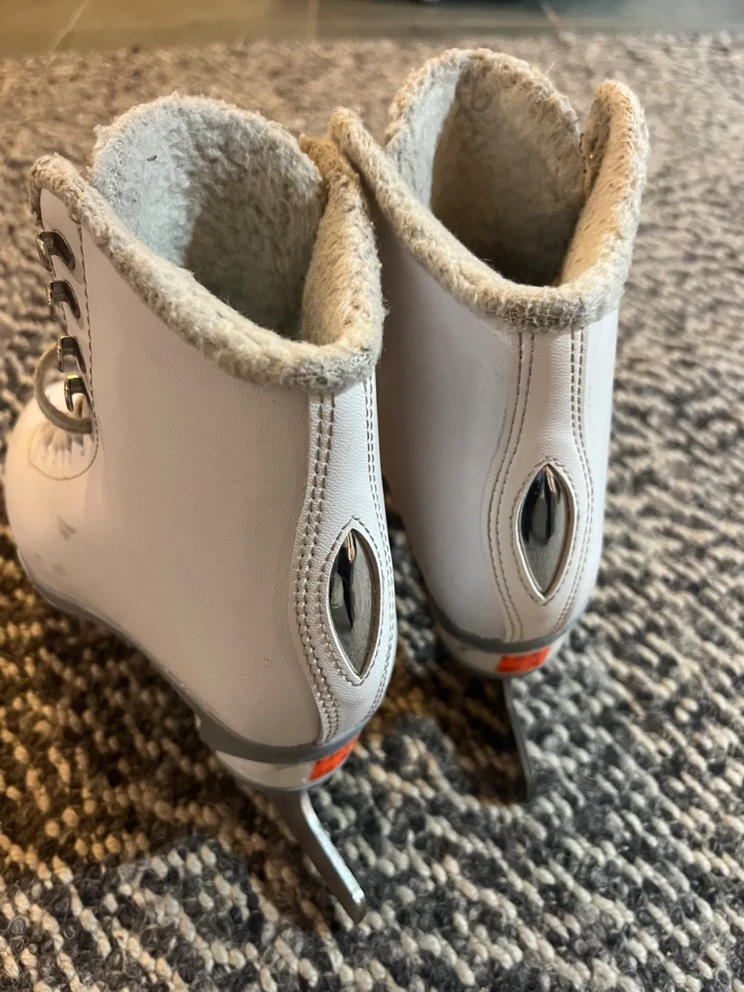 Ice Skates size 4 - Jackson Ultima Romeo 1500 image indicator(5)