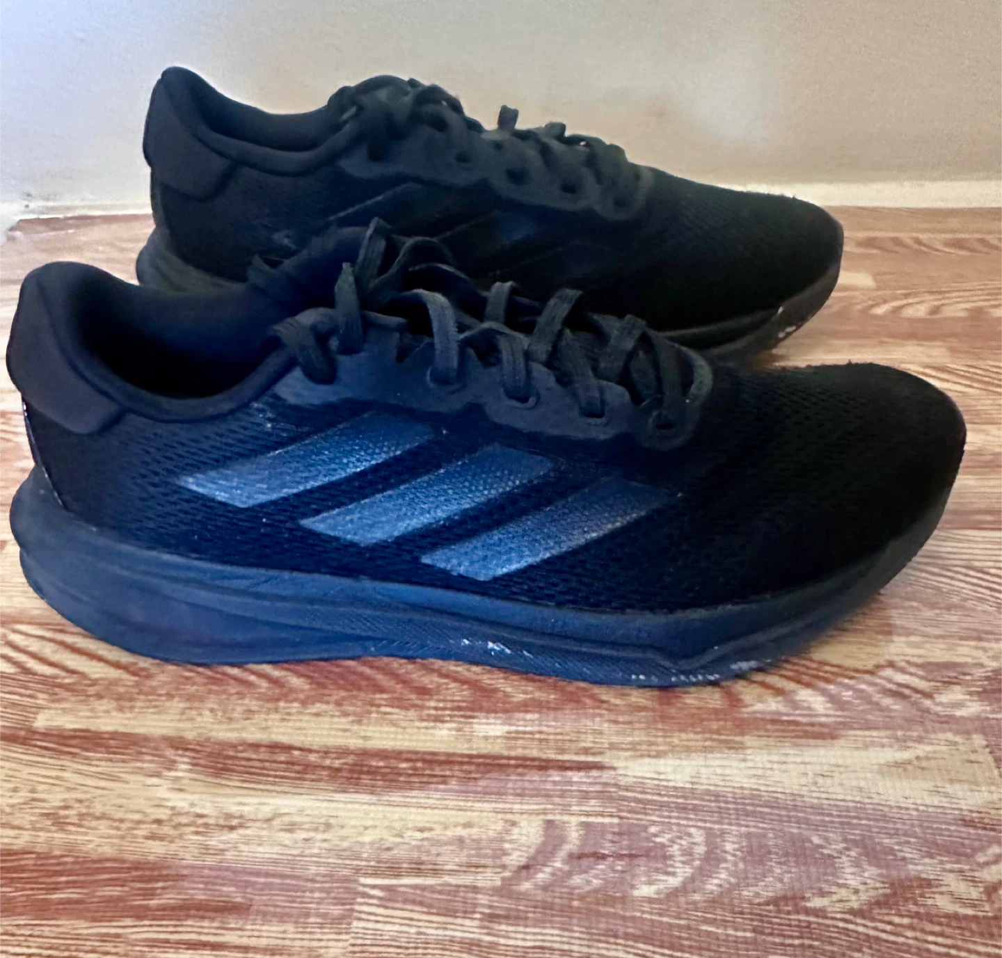 Adidas Adizero RC5 Black Running Shoes - Size 9 US - photo 2