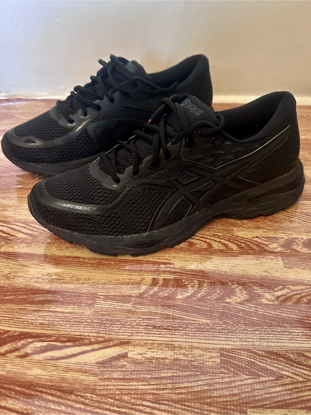 Asics Gel-Kayano 29 Black Running Shoes - Size 10.5 - photo 5