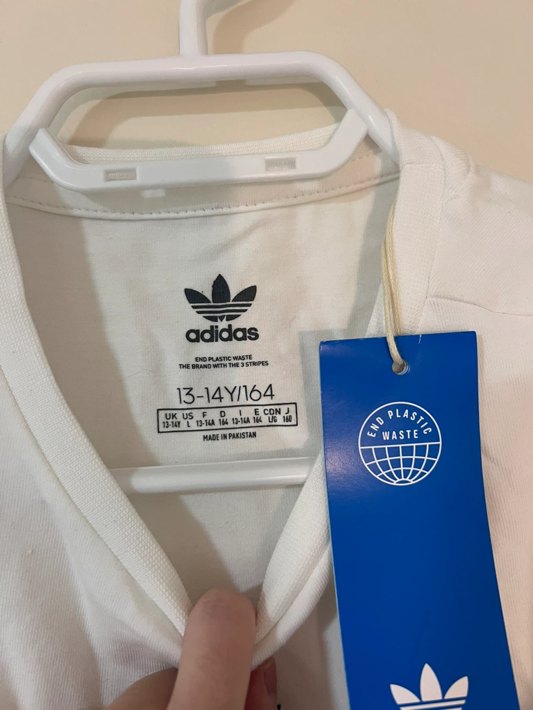 New Adidas Crop Top - Size 13-14Y/164 - photo 3