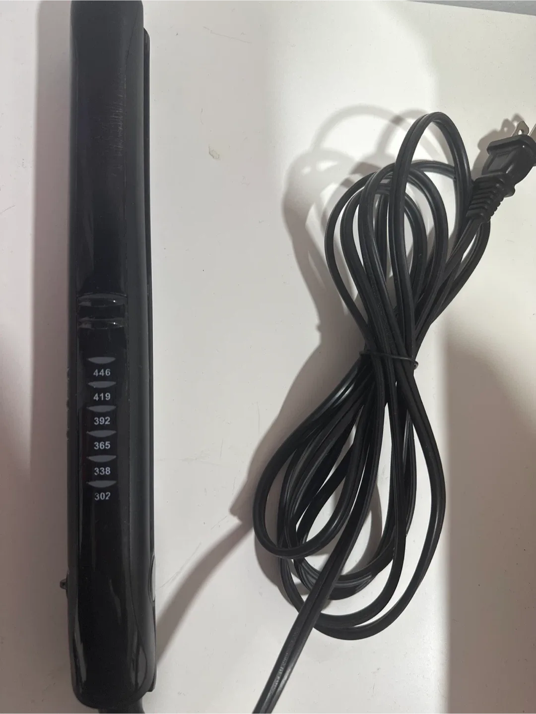 Black Hair Straightener, flat iron image indicator(2)