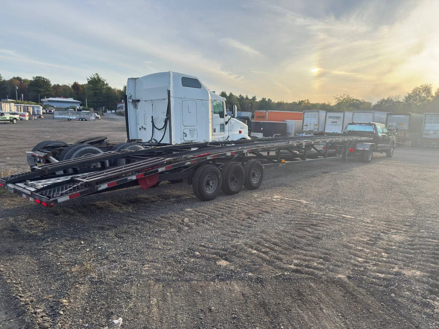 Kaufman Trailer 2023 | Car Hauler | Excellent Condition image indicator(7)