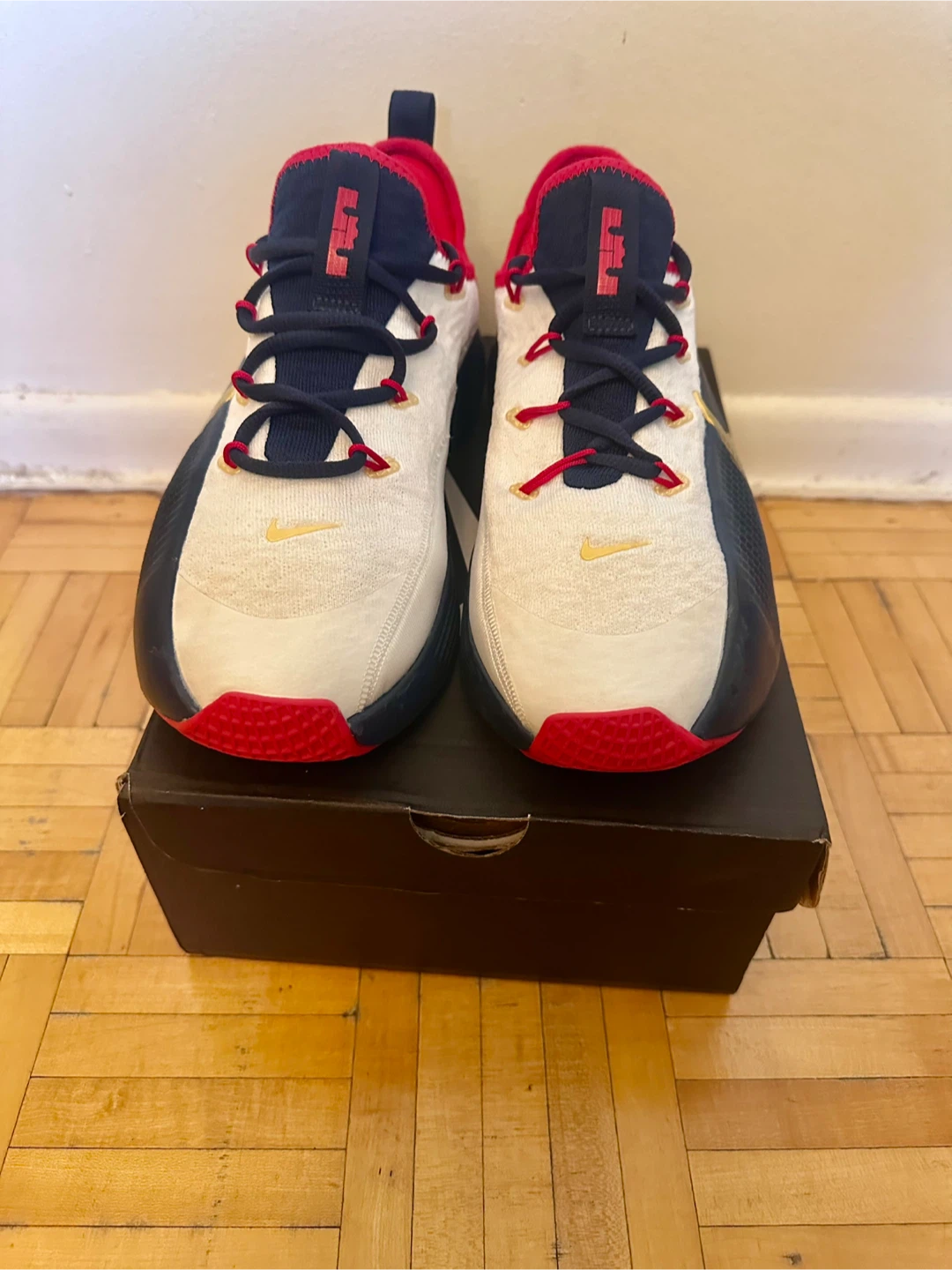 Nike LeBron Witness 7 White/Gold/Red Shoes - photo 4