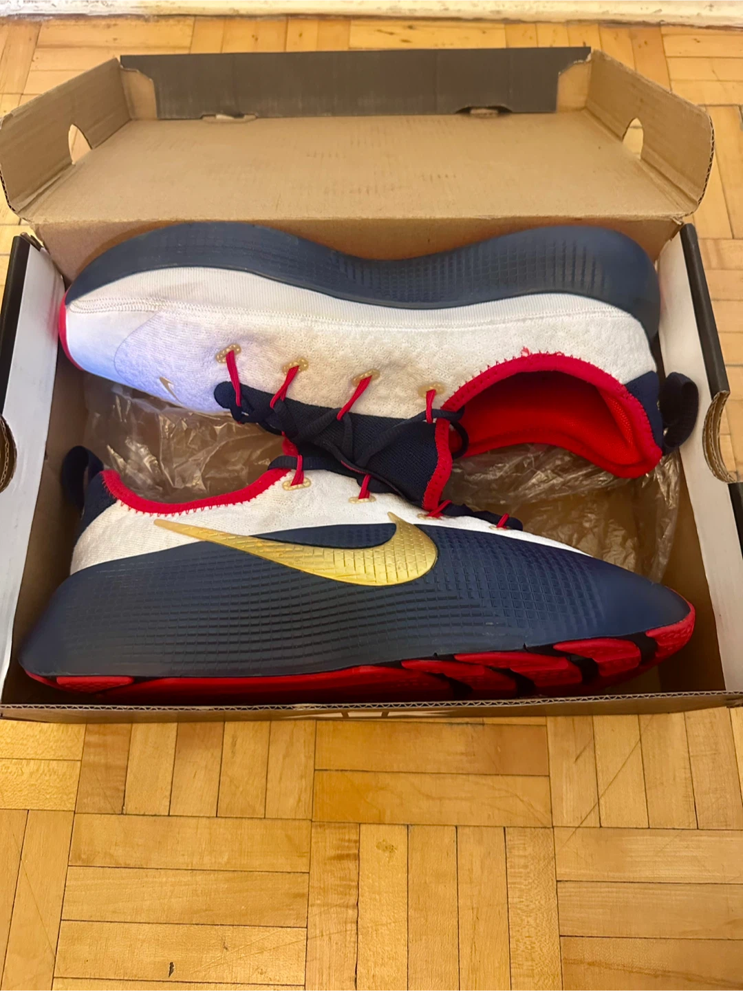 Nike LeBron Witness 7 White/Gold/Red Shoes - photo 3
