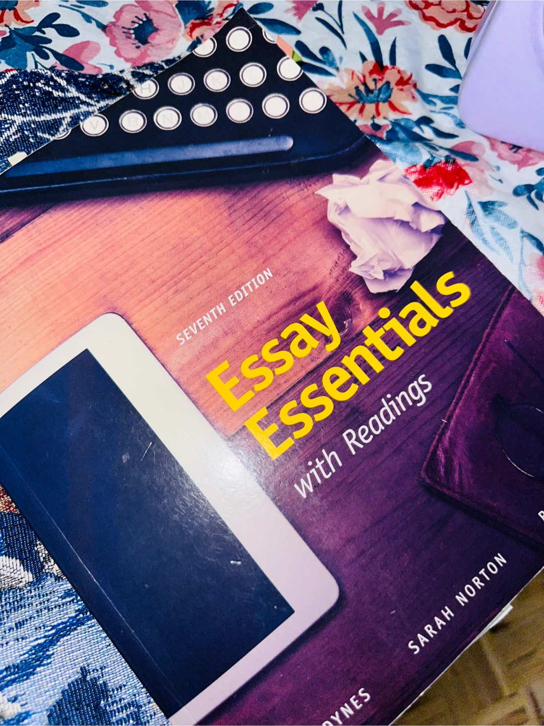 Essay Essentials with Readings - Seventh Edition
