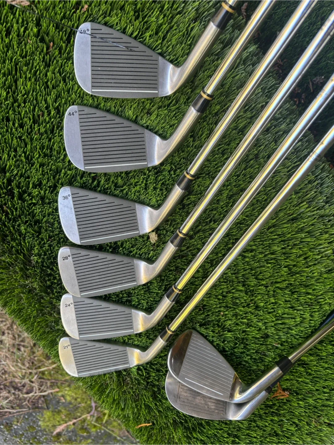 Tommy Armour 858s Tour Classic Golf Club Set image indicator(2)