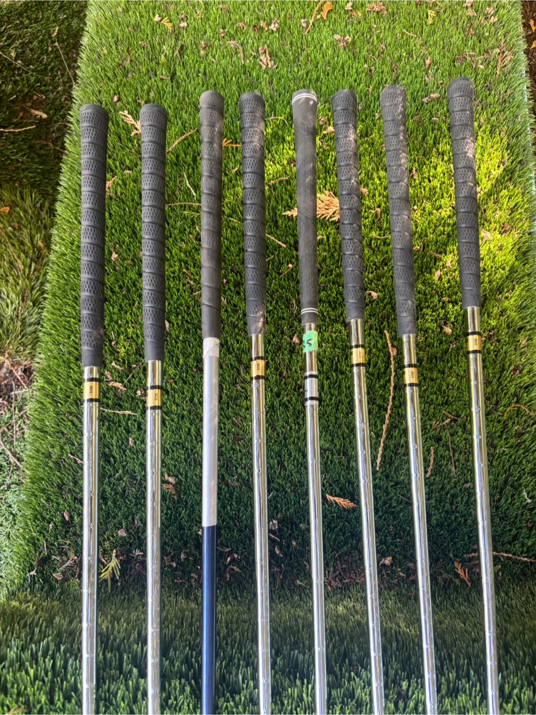 Tommy Armour 858s Tour Classic Golf Club Set image indicator(4)