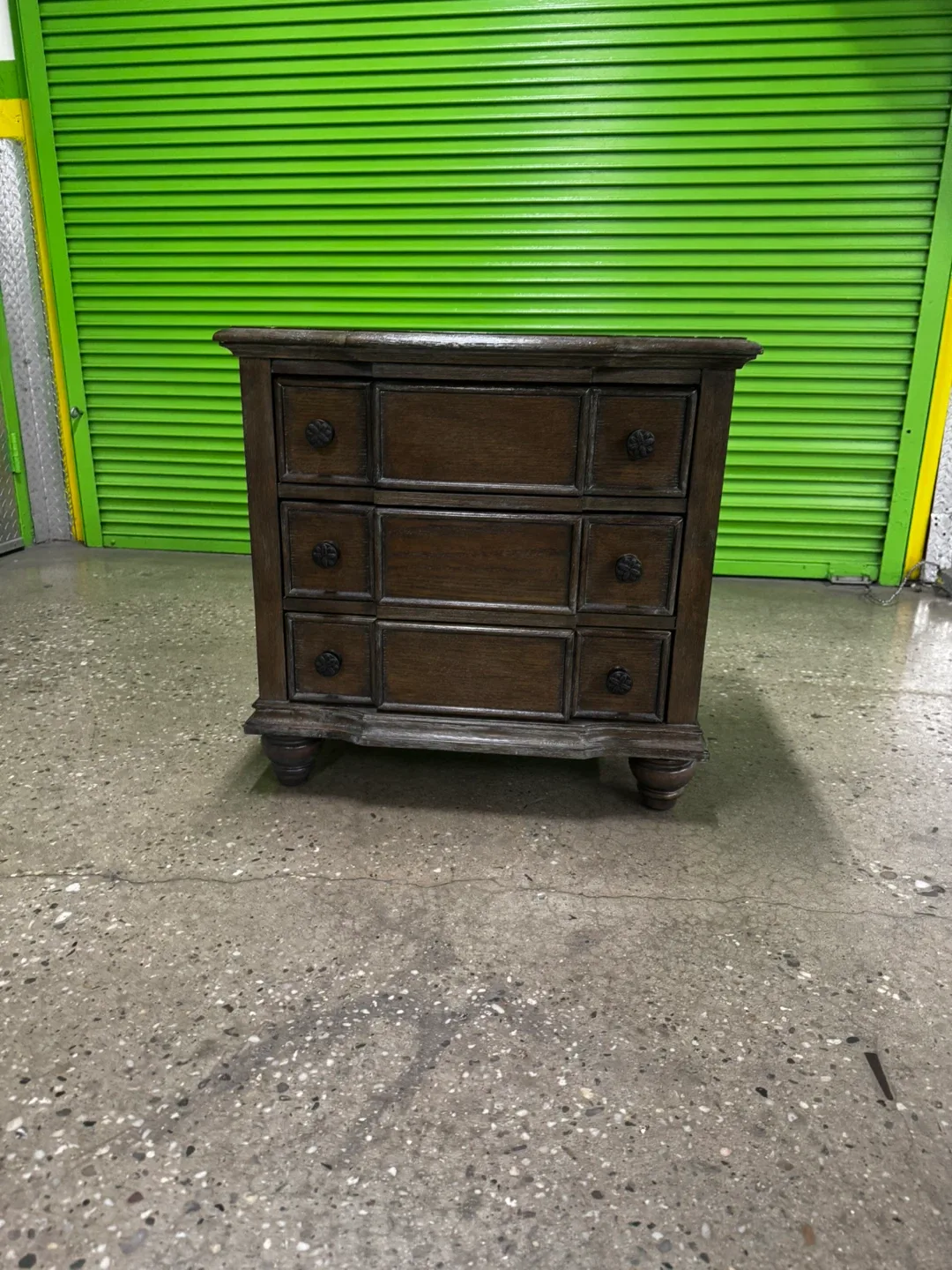 Wooden Nightstand with 3 Drawers