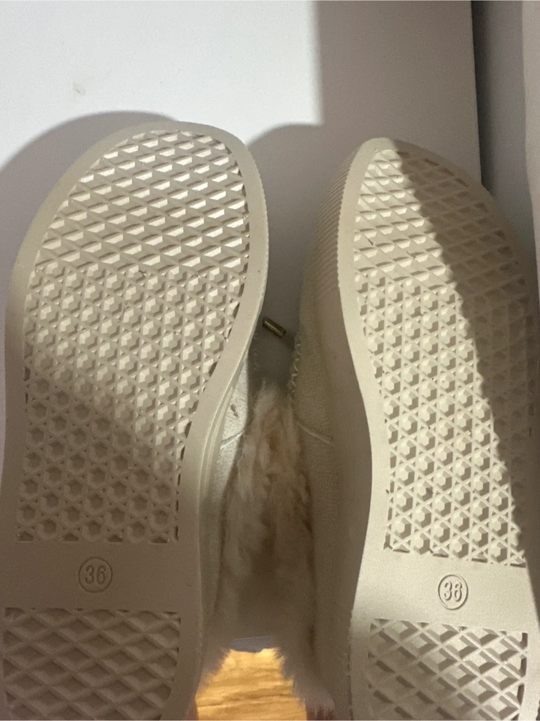 Fuzzy Moccasin Slippers - Size 6 image indicator(3)