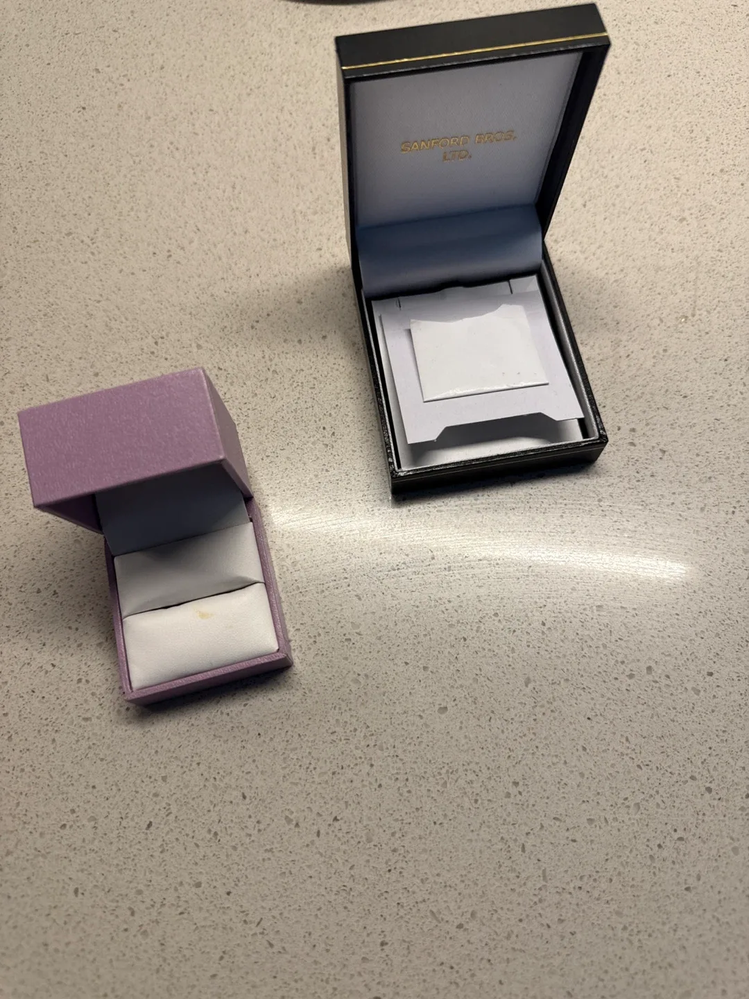 Michael Hill /SanfordBros LTD ~Jewellery Box image indicator(2)