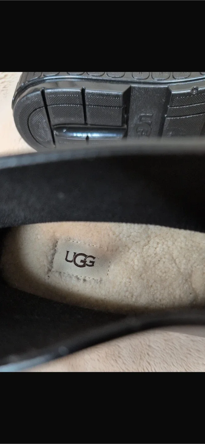 NEW! UGG Black Drizlita Waterproof Boots image indicator(9)