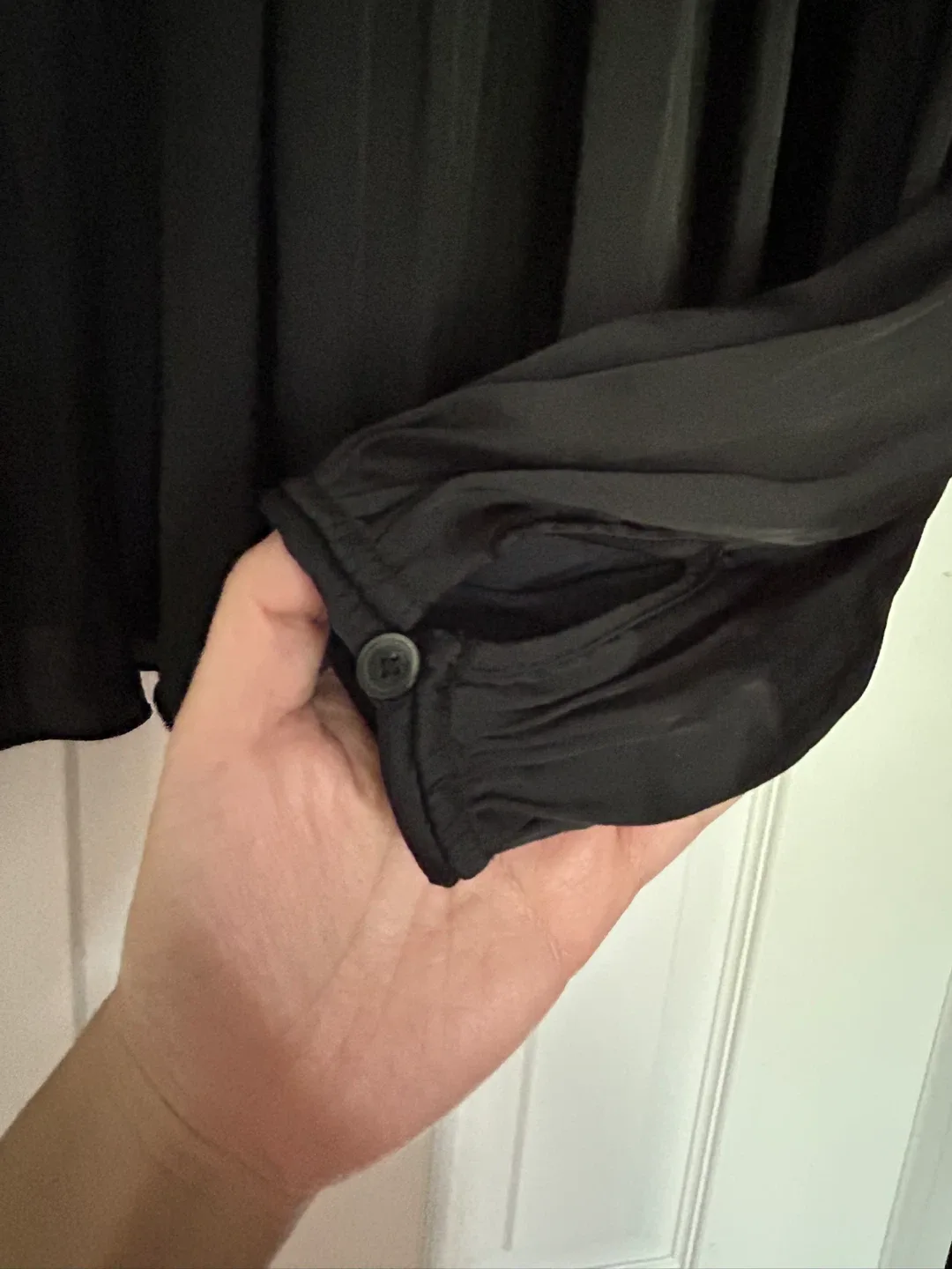 Wilfred Black Blouse - Size XS image indicator(3)