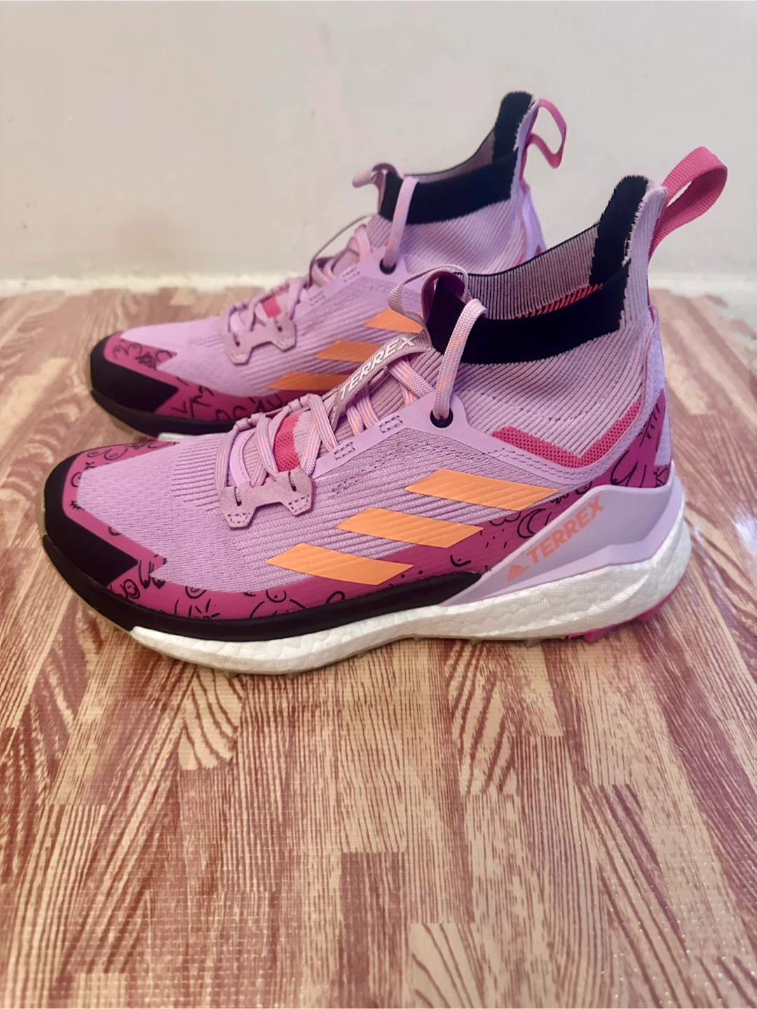 Adidas Terrex Hiking Shoes - Size US 8.5