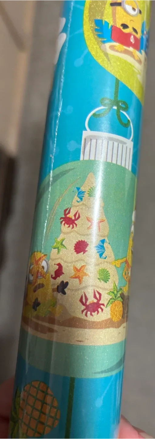 Despicable Me Minion Gift Wrap - 20 sq ft image indicator(6)