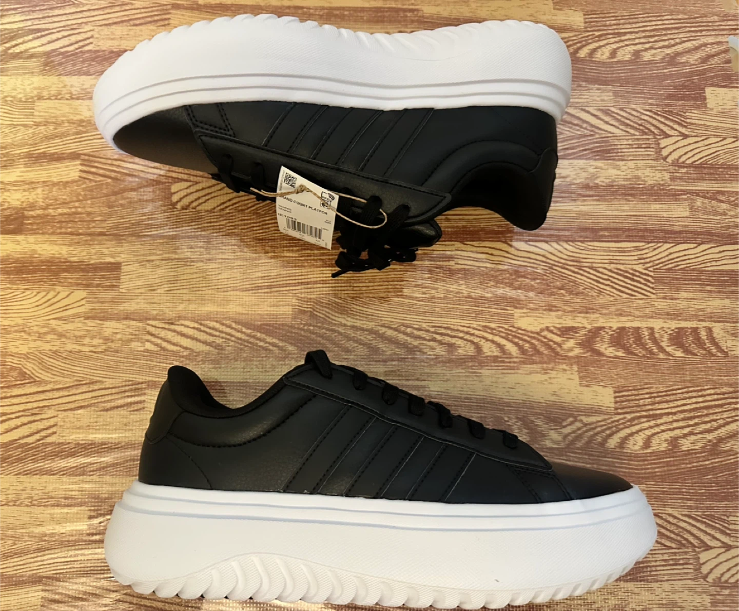 Adidas Grand Court Platform Women’s  - Size 11 - photo 2