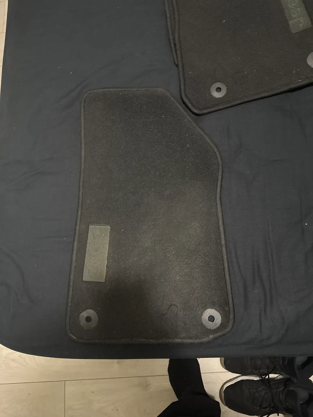 Jeep Black Car Floor Mats - Set of 4 image indicator(3)