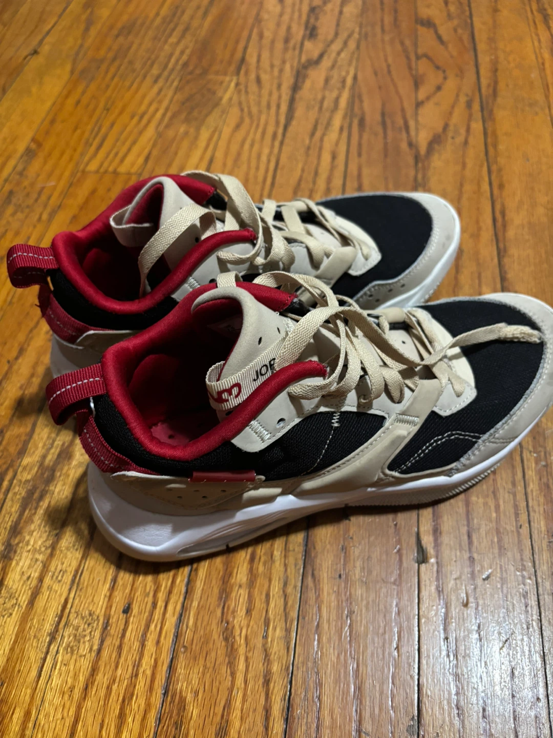 Jordan J23 Black/Red Sneakers - US 7.5