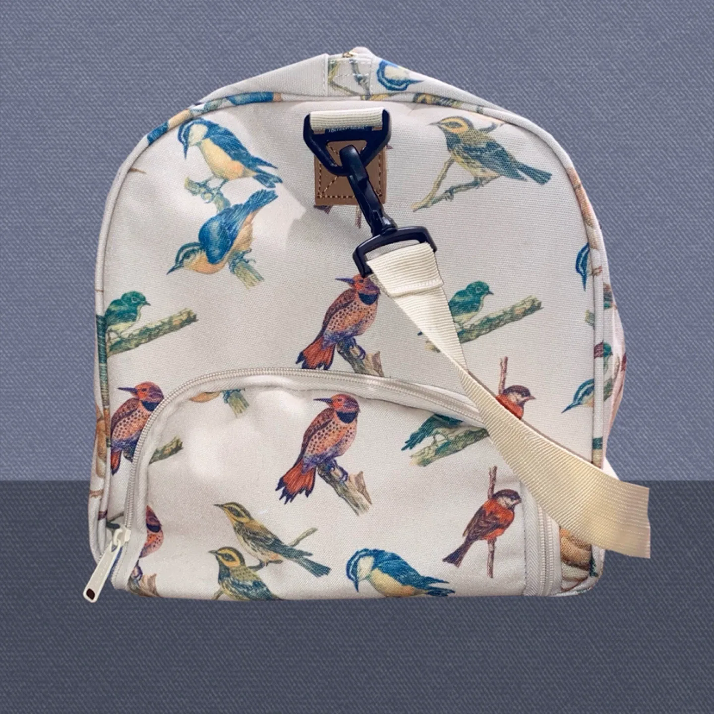 Herschel’s Supply Duffle Bag image indicator(4)