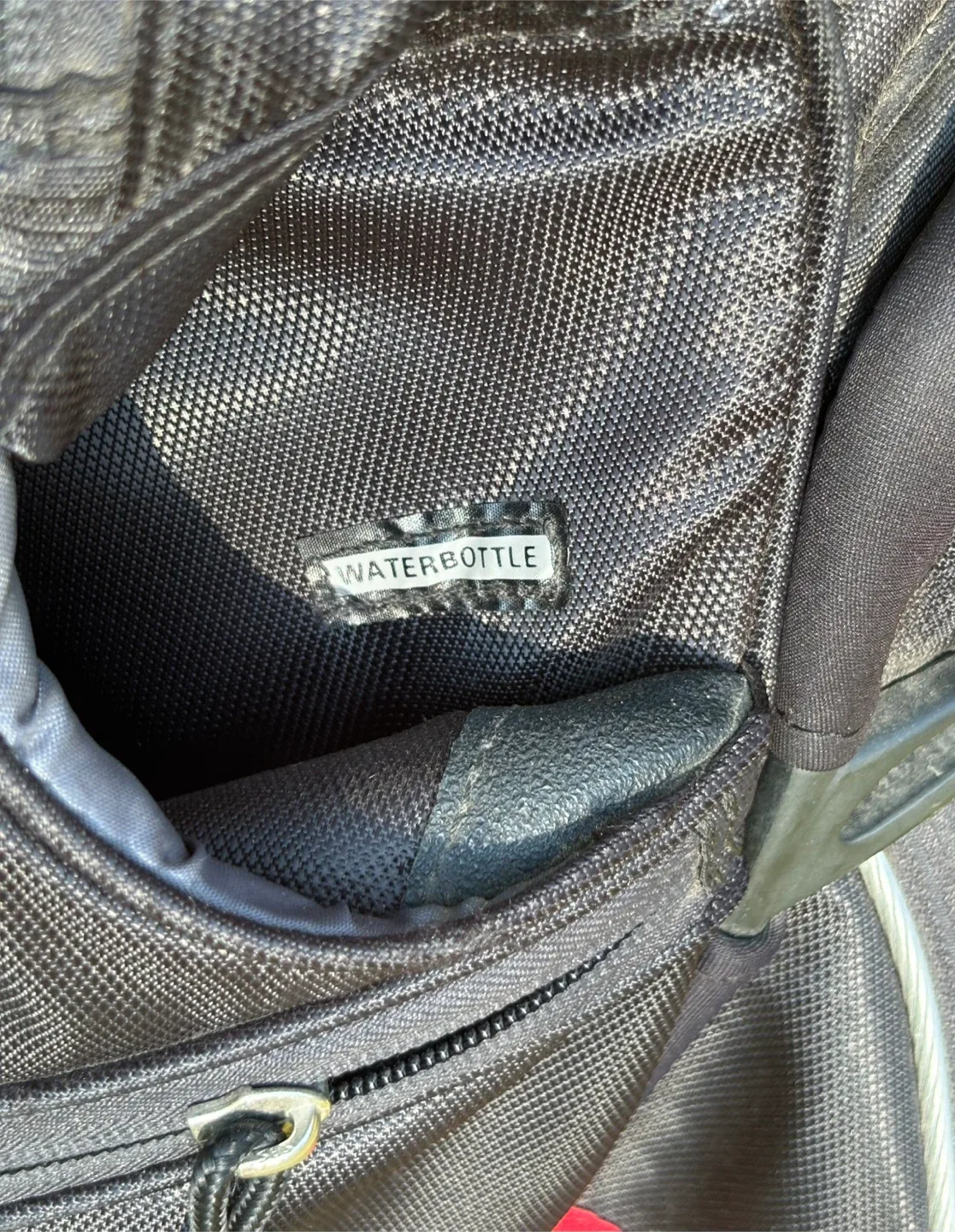 OGIO Black/Red Golf Stand Bag image indicator(7)