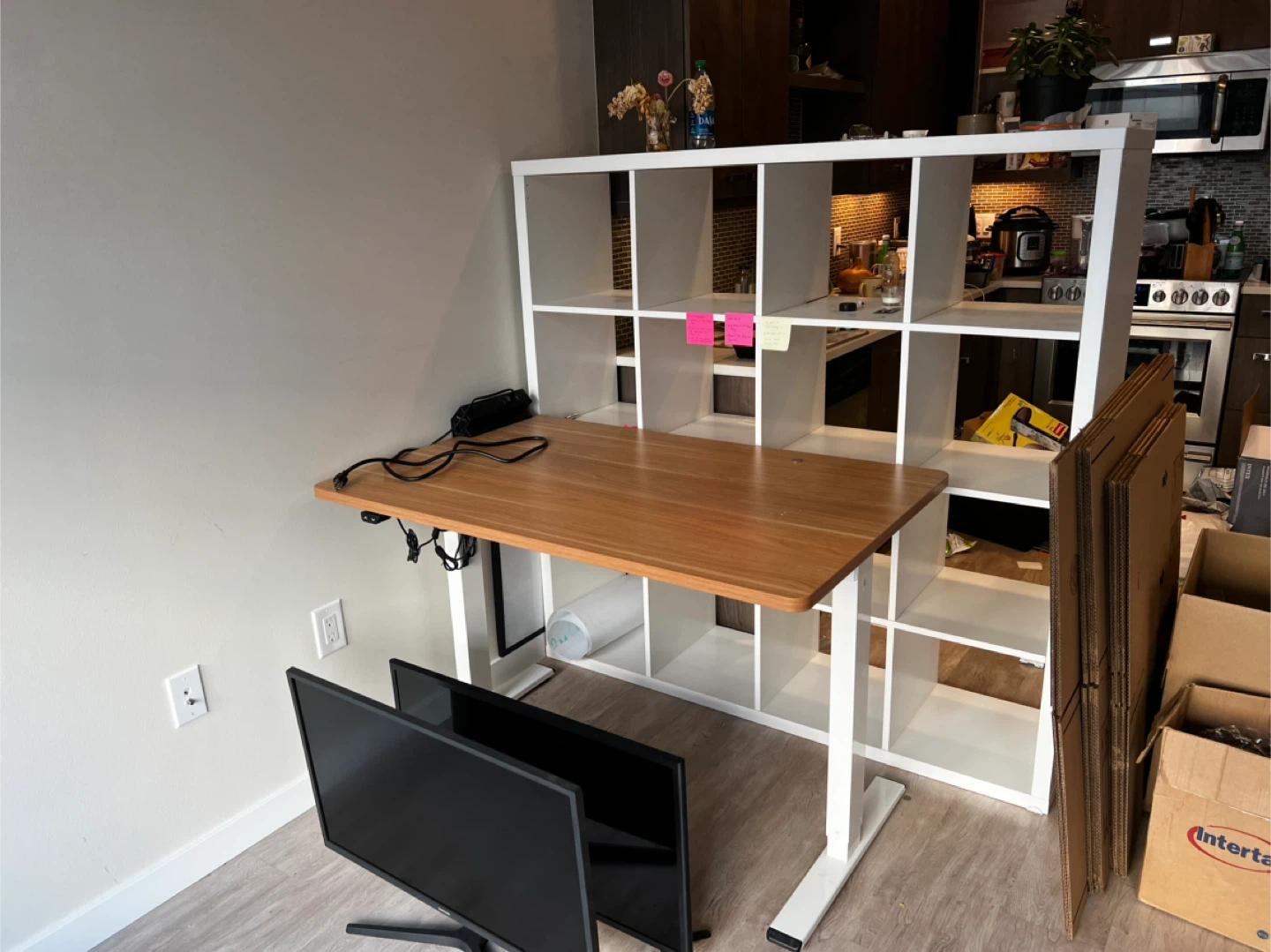 White KALLAX Shelf Unit 4x4 - photo 3