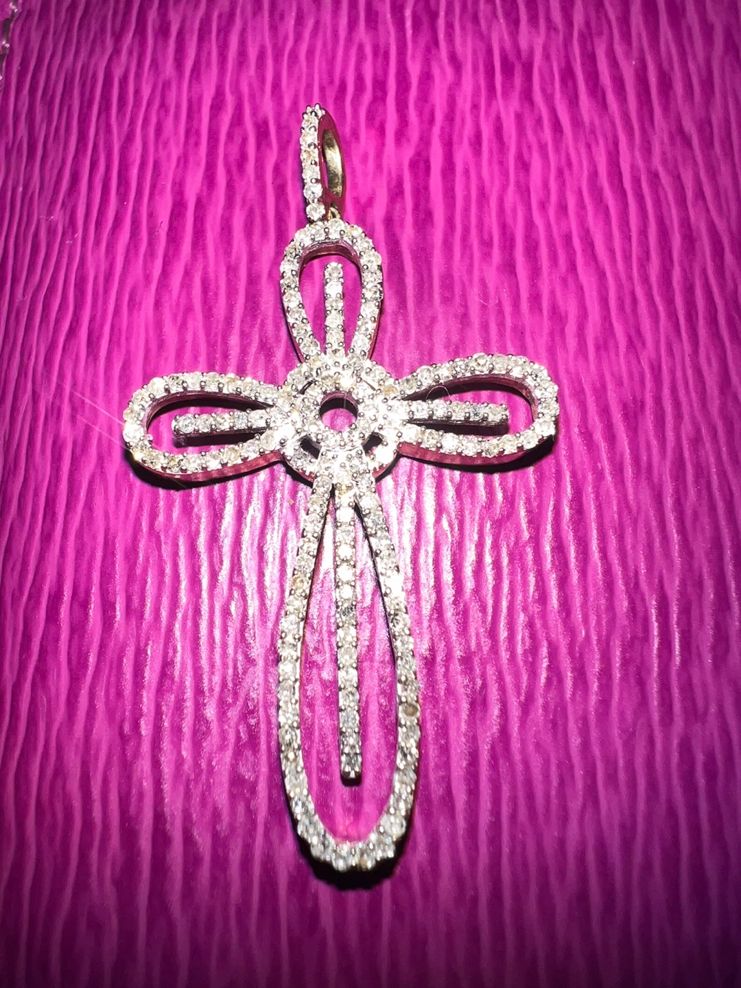 10 k Diamond Cross Pendant