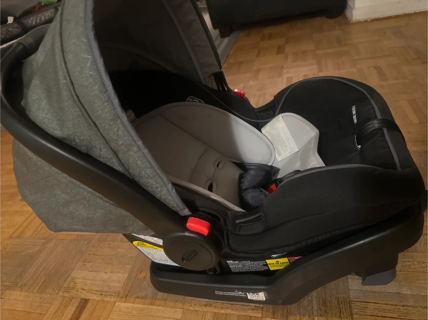 Graco SnugRide SnugLock 35 Infant Car Seat image indicator(3)