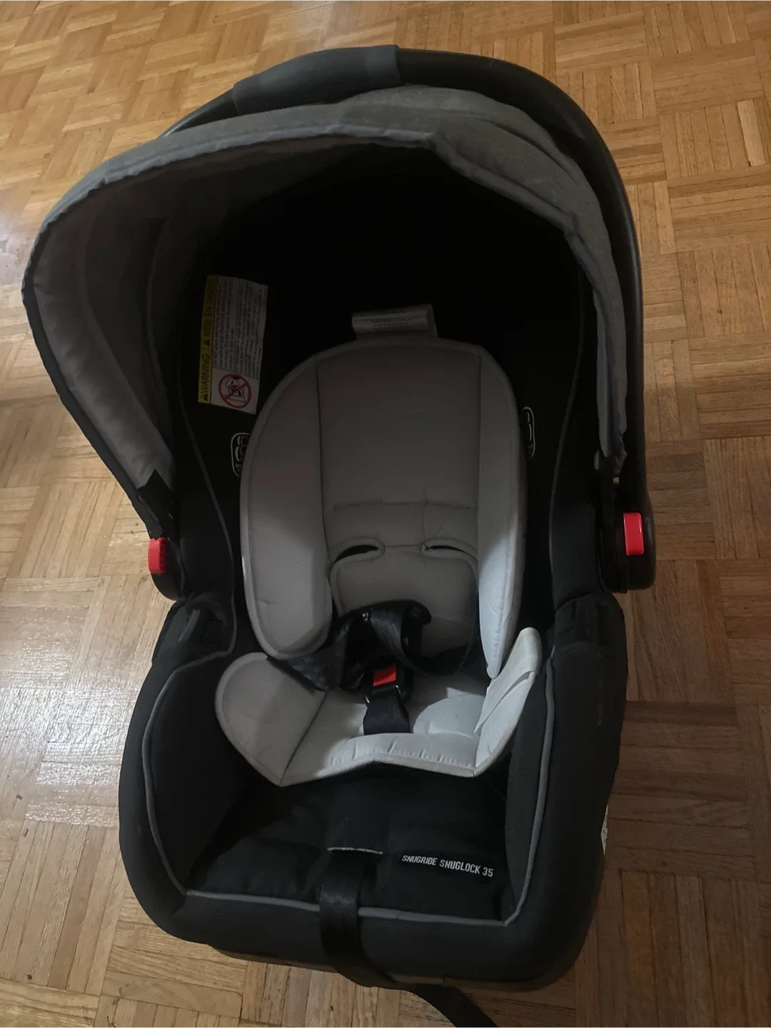 Graco SnugRide SnugLock 35 Infant Car Seat image indicator(4)