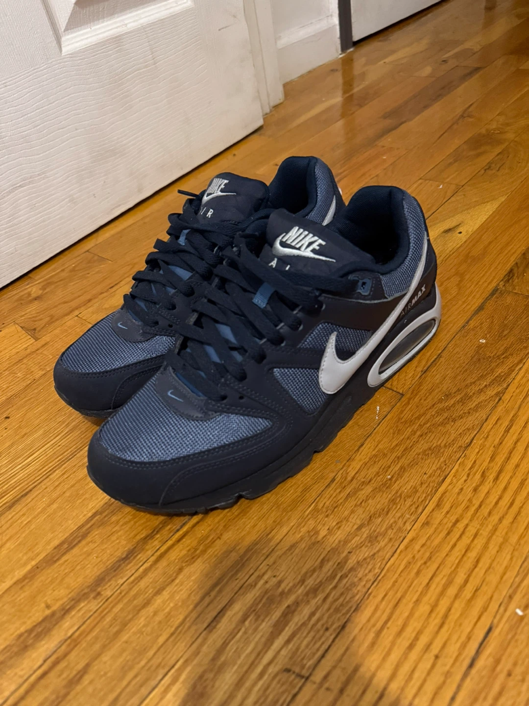 Nike Air Max Command Men's Sneakers