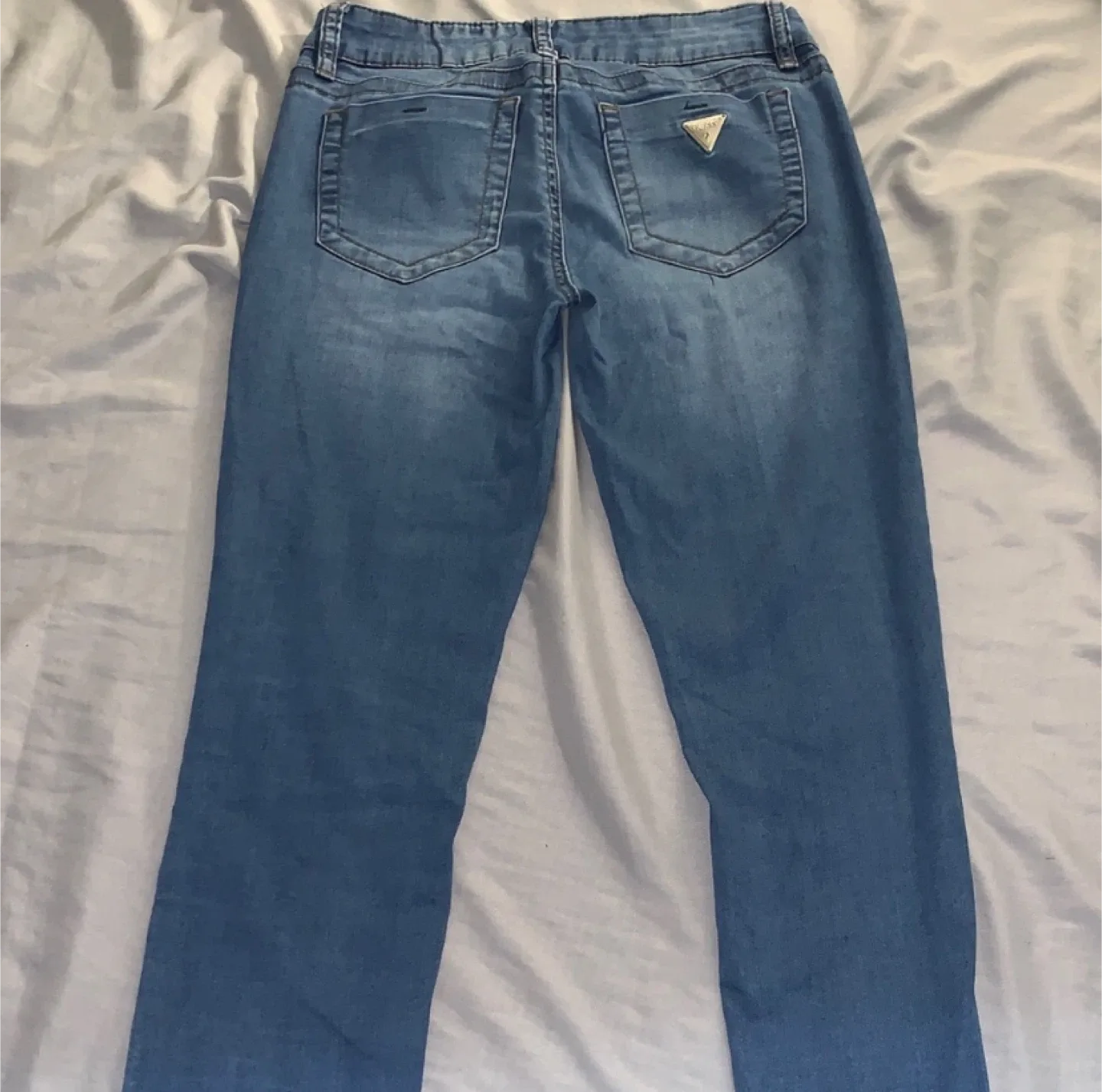 Guess Low Rise Power Skinny Fit Jeans image indicator(3)