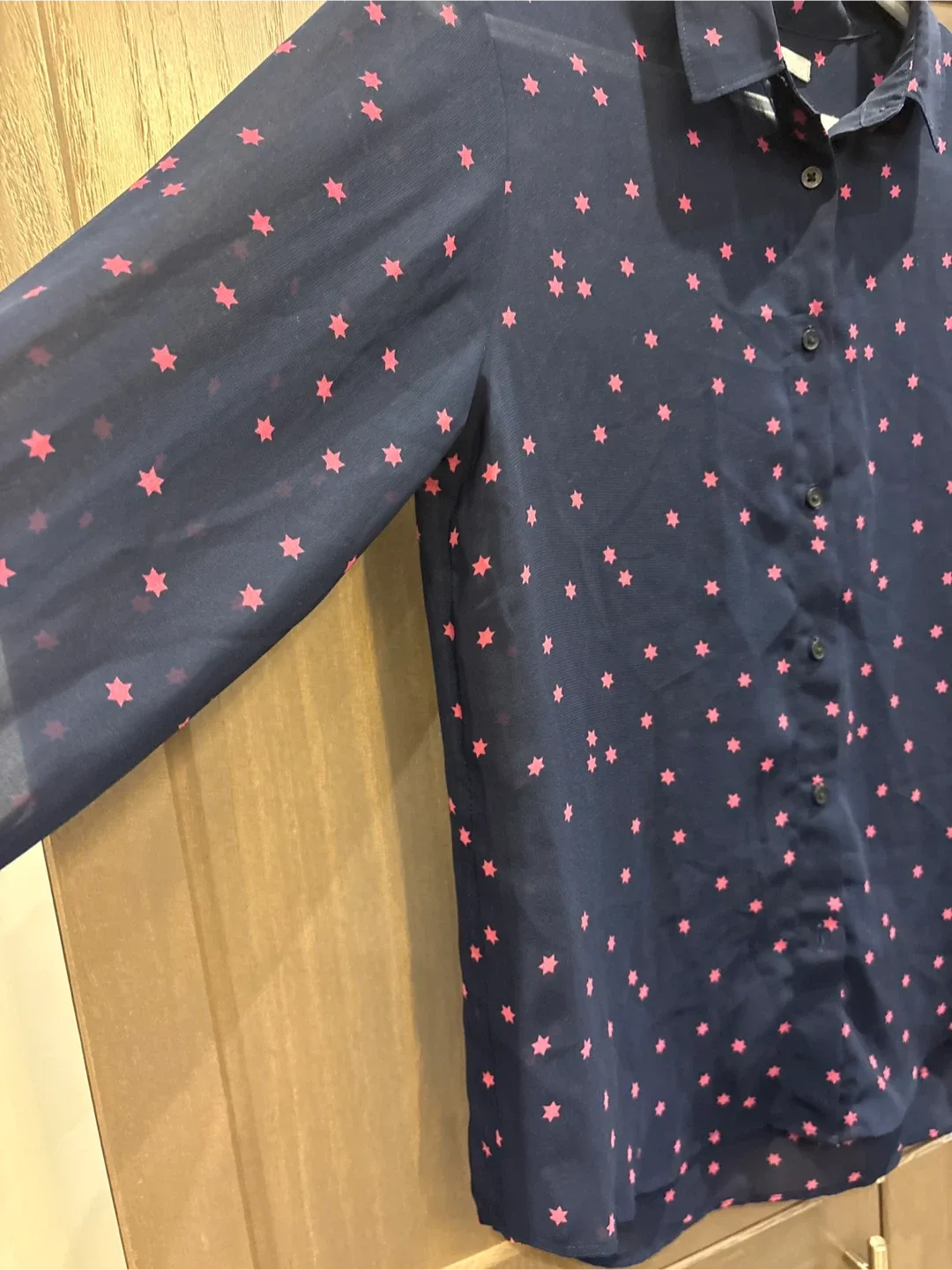 Uniqlo Women's Button-Down Shirt - Size L image indicator(3)