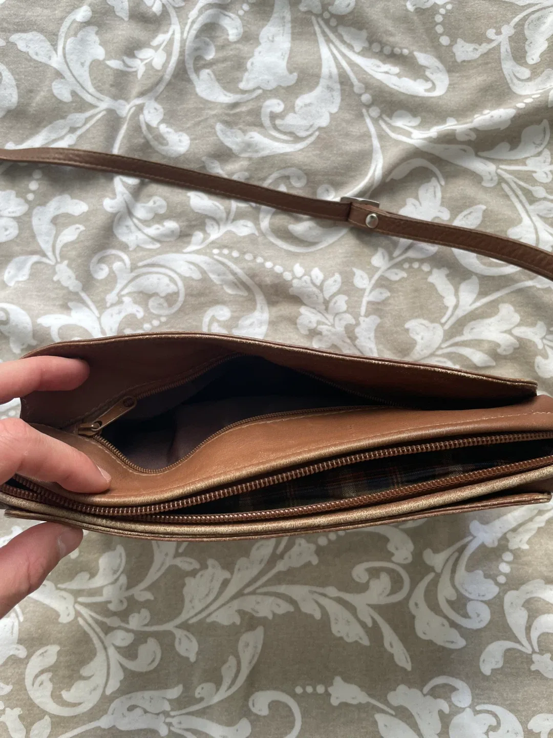 Derek Alexander Brown Leather Crossbody Bag image indicator(5)