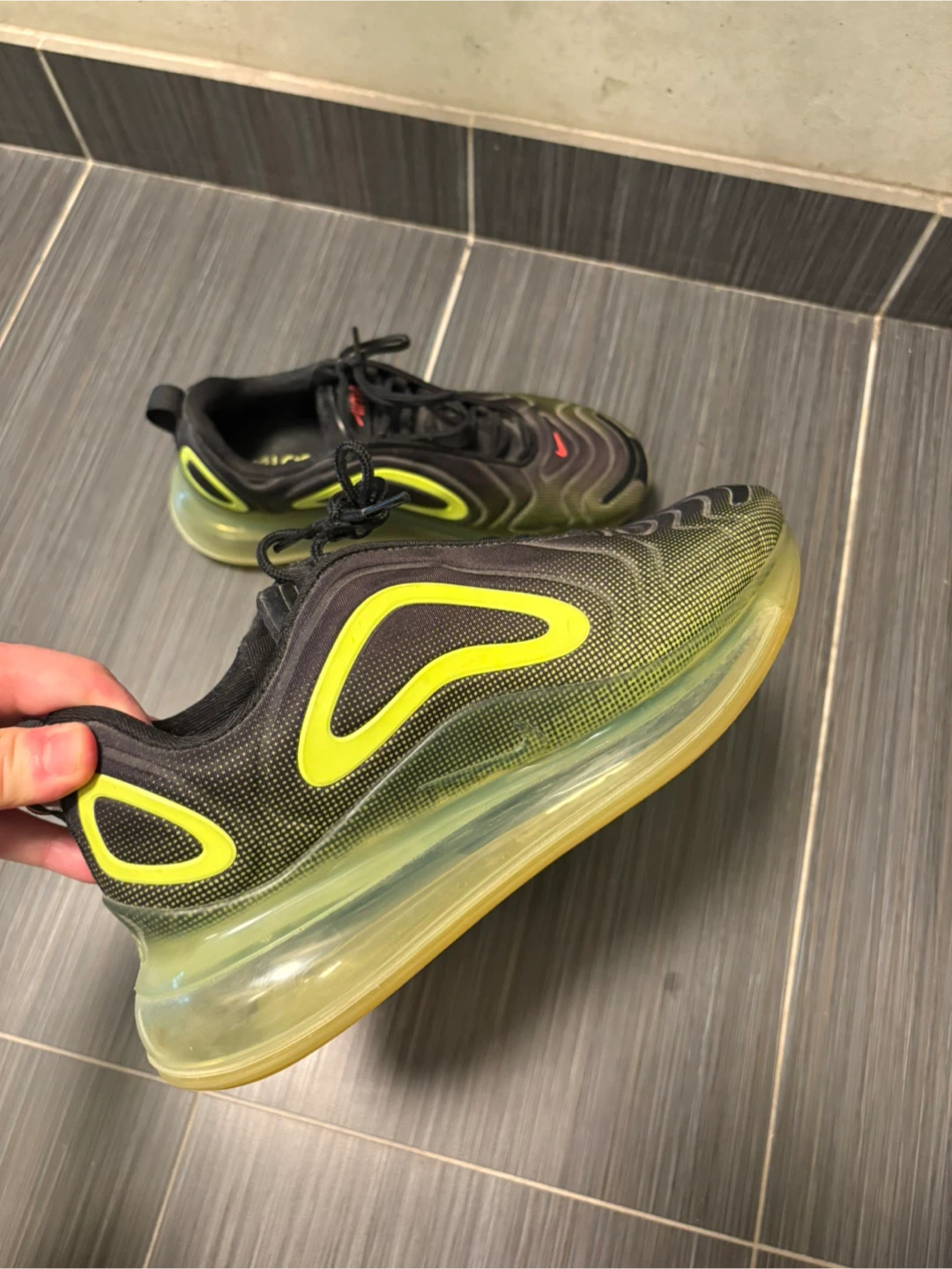 Nike Air Max 720, US 9 - photo 3
