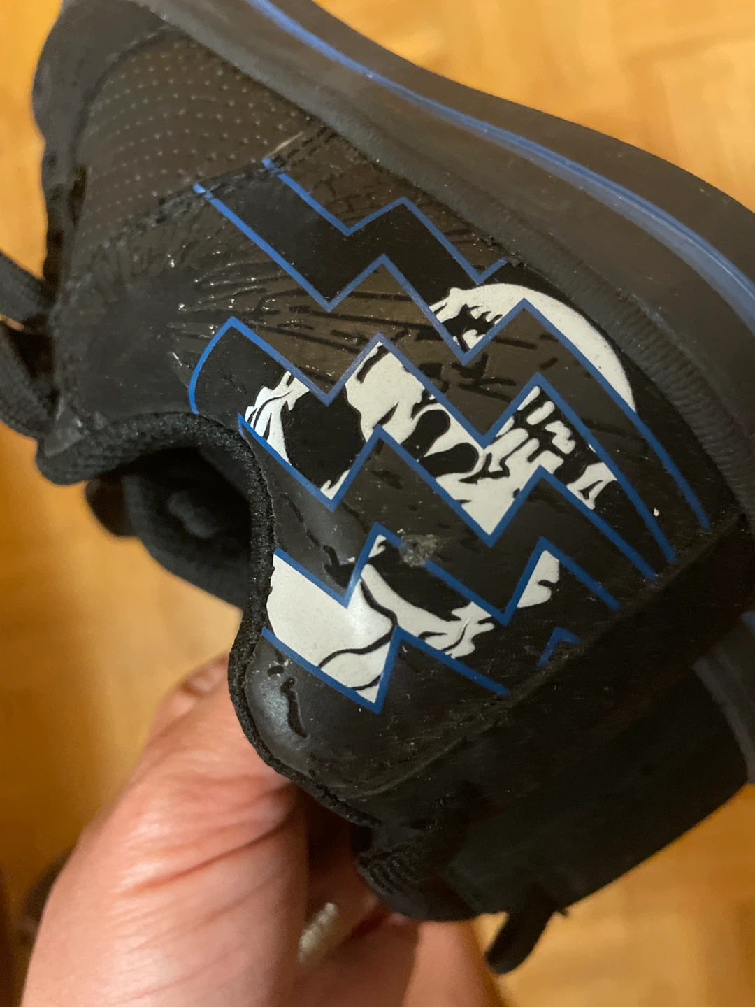 DC Shoes Black Sneakers - photo 2