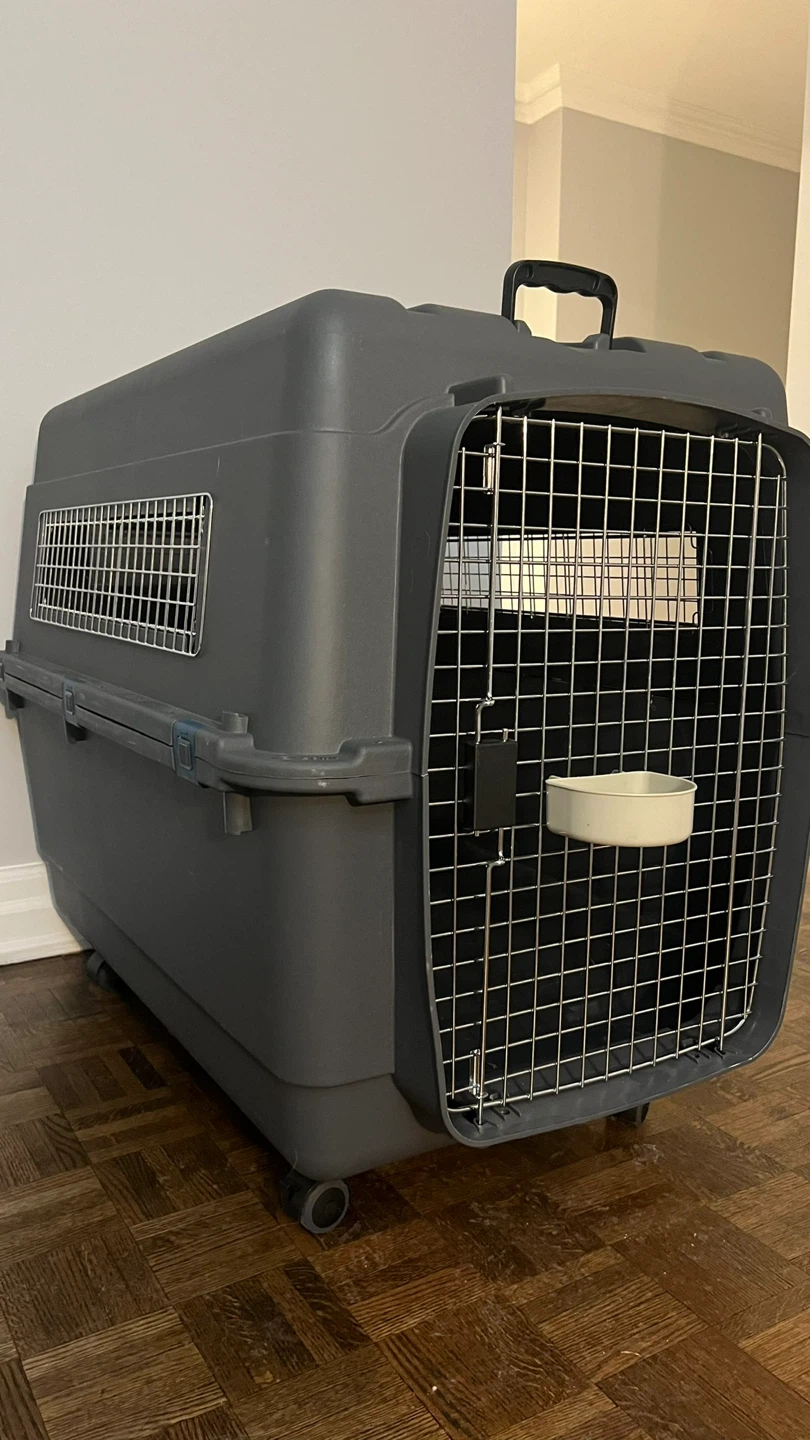 XL IATA Approved Pet Travel Crate with Wheels – 101×73×76 cm