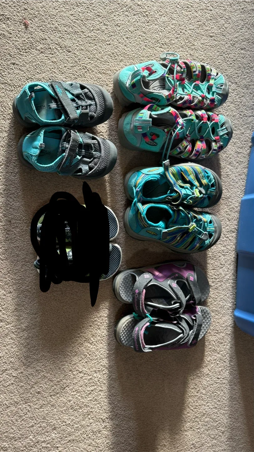Used Children's Keen and Columbia Sandals - Various Size thumbnail