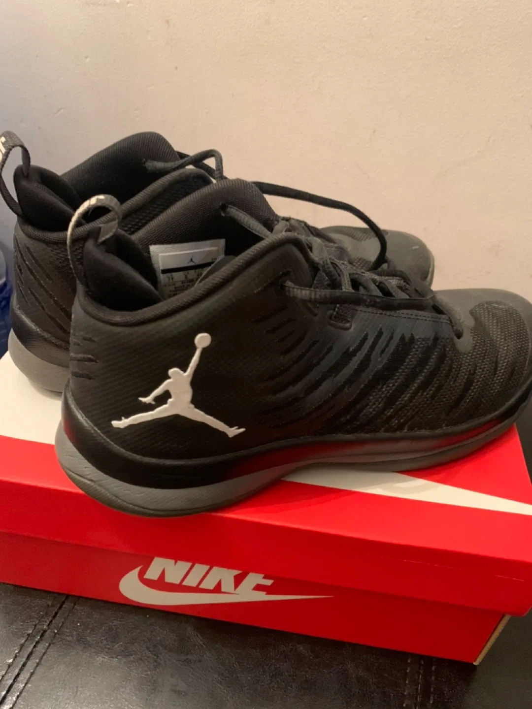 Jordan Fly Lockdown Basketball Shoes - Size 7 image indicator(5)