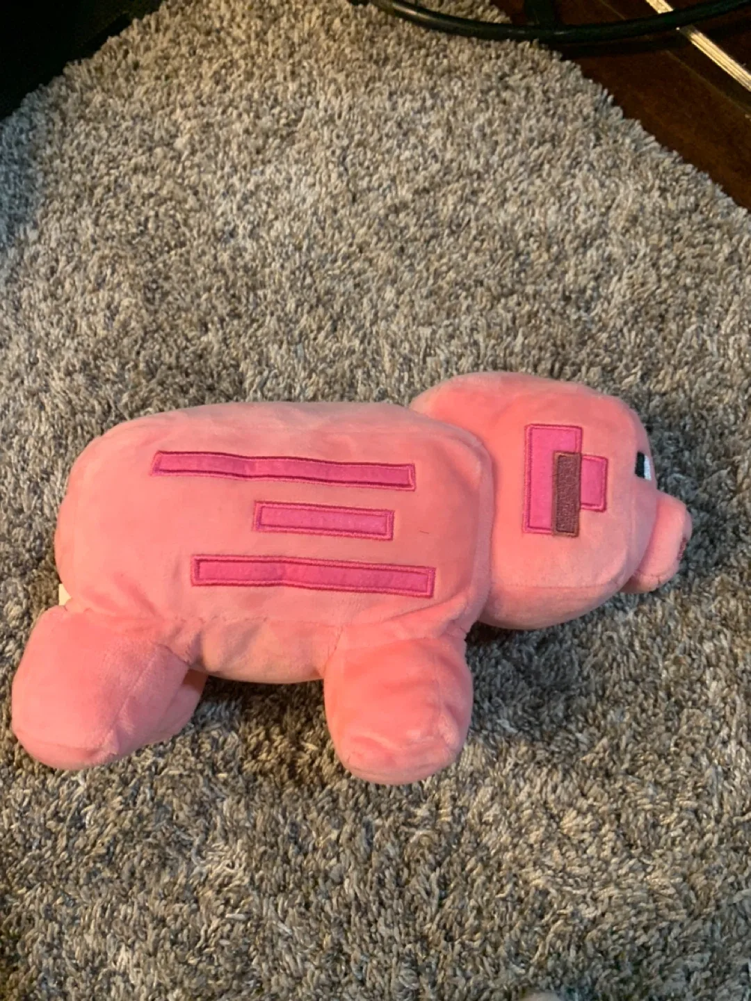 Minecraft Pig Plush - Great Condition! image indicator(2)